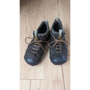 Men's Keen hiking shoes